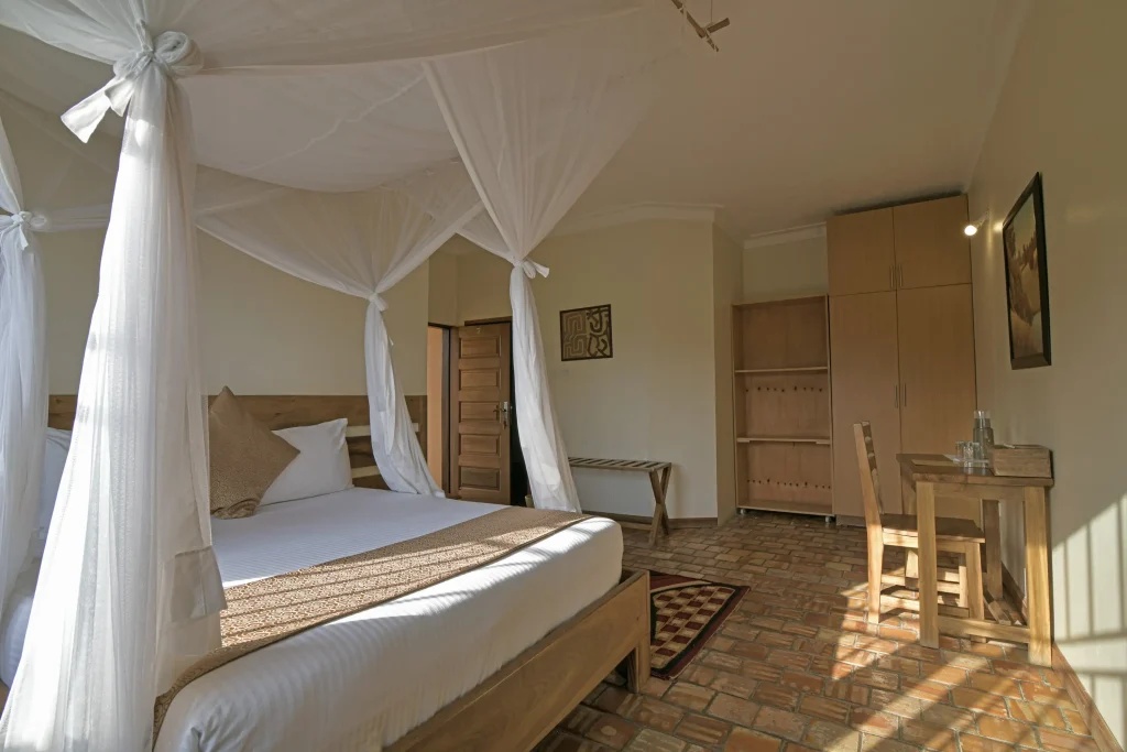 Mpogo Lodge